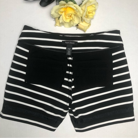 ⭐️NEW⭐️White House Black Market (WHBM) Classic Black & White Stripe Knit Short - Picture 7 of 11